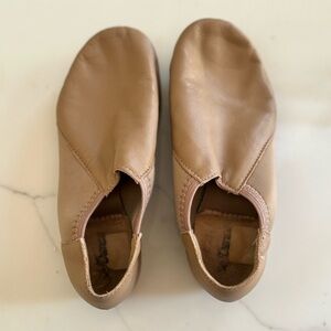 JAVA - JZ43 (ADULT) JAZZ LEATHER SHOE WITH ARCH HUGGING NEOPRENE, size 4.5